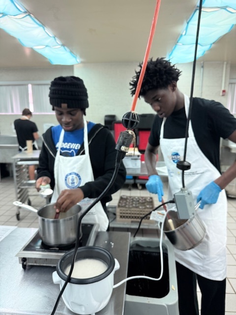 Last week, Culinary students took advantage of the block schedule to dive into full-meal cooking. Each class voted on their dish of choice—3rd period created homemade pasta with Alfredo sauce, while 5th period prepared a hearty chicken and sausage gumbo. Students enjoyed the opportunity to cook a complete meal from start to finish, showcasing both their skills and teamwork in the kitchen.