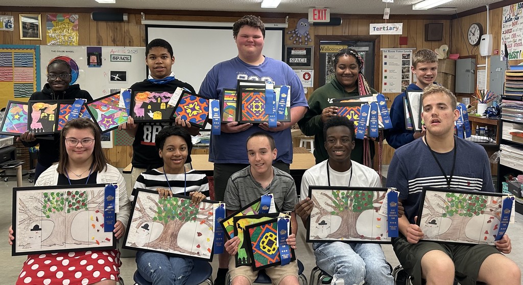 In the Studio with Ms. Rich’s Art Classes 🎨 Creativity is always at the center of Ms. Rich’s art room. Students explore new techniques, experiment with materials, and discover how art can be a powerful form of self-expression. Whether sketching, painting, or working on design, Panthers are challenged to think in new ways and grow as both artists and individuals. RHS sophomore Madison Nestved shared, “While in Ms. Rich’s Art class, I was exposed to so many things in Art that I never knew about. I saw my imagination and creativity grow. I learned that Art is a way of expressing myself.” From building technical skills to unlocking imagination, Ms. Rich’s classes give students the tools to create and the confidence to share their voices through art.