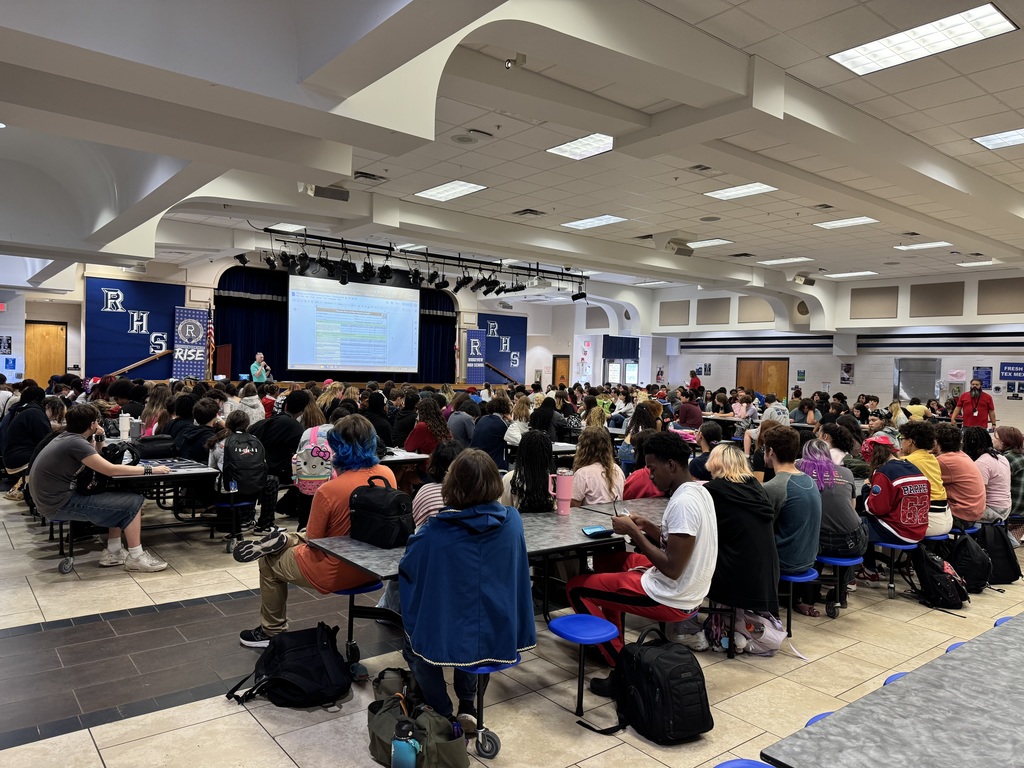 Today we welcomed Mr. Gugel, Fine Arts Curriculum Specialist, for a 30-minute overview of the Florida Seal of Fine Arts. The session spotlighted how students in visual art, theatre, or music can earn this state recognition by completing three year-long courses in a single fine arts discipline by graduation. If you think you may qualify—or could before graduation—see your fine arts teacher or counselor to review your course history and next steps. Huge thanks to Mr. Gugel for equipping our Panthers with clear pathways to celebrate their artistic achievements!