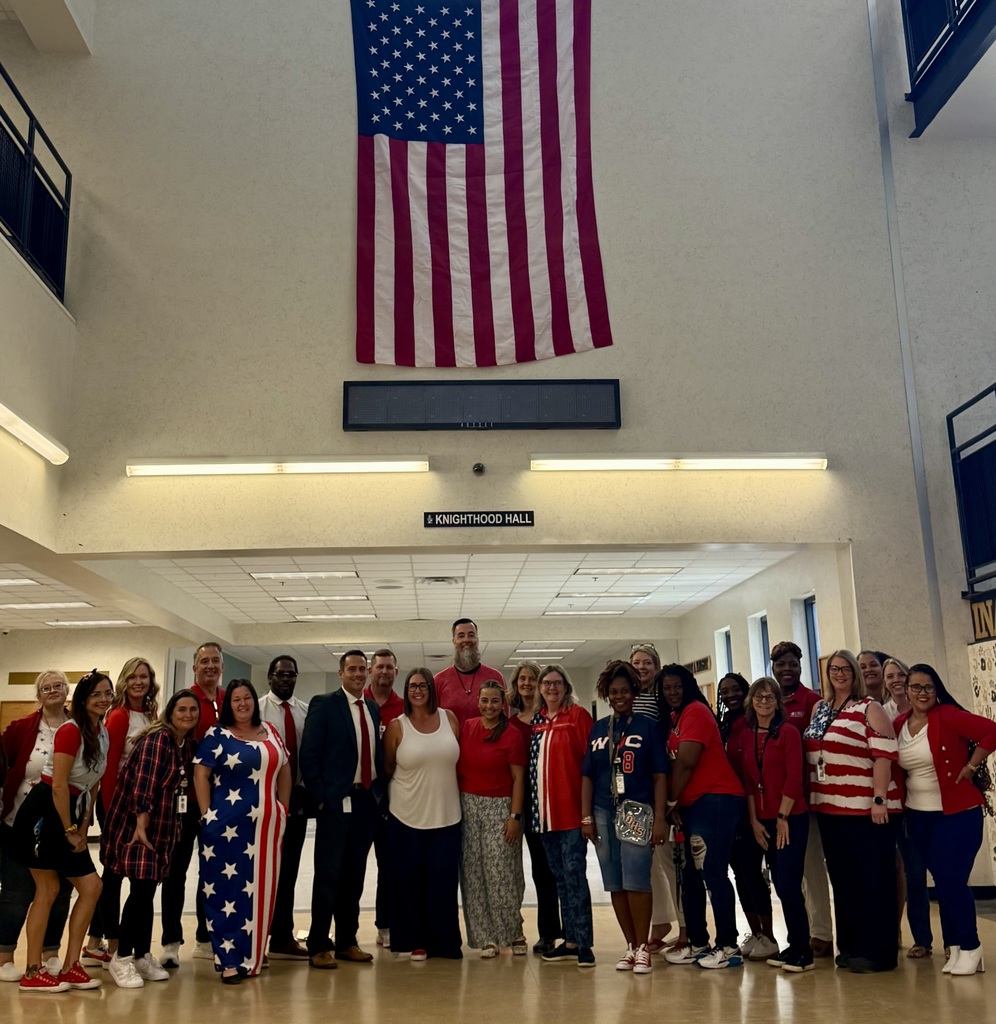 OHS Faculty and Staff in Patriotic Colors