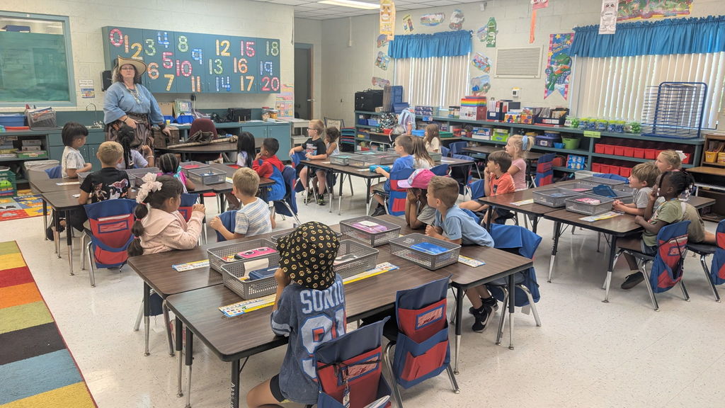 Mrs. Shipp visited kindergarten for Talk Like A Pirate Day this past Friday! Argggh!  