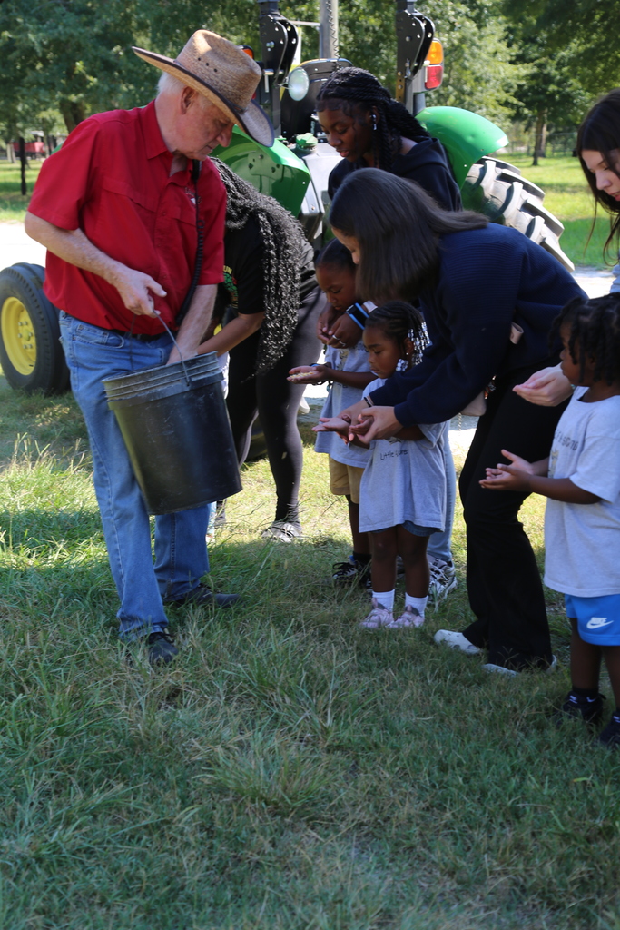 Little Squires Field Trip to Diamond D Ranch