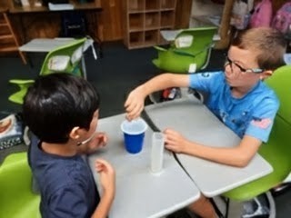 Today in science class, Mrs. Nettle’s class of future Manatee Scientists is diving into the world of liquid volume with their trusty measuring tools!
