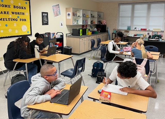 8th Grade Literacy Elective