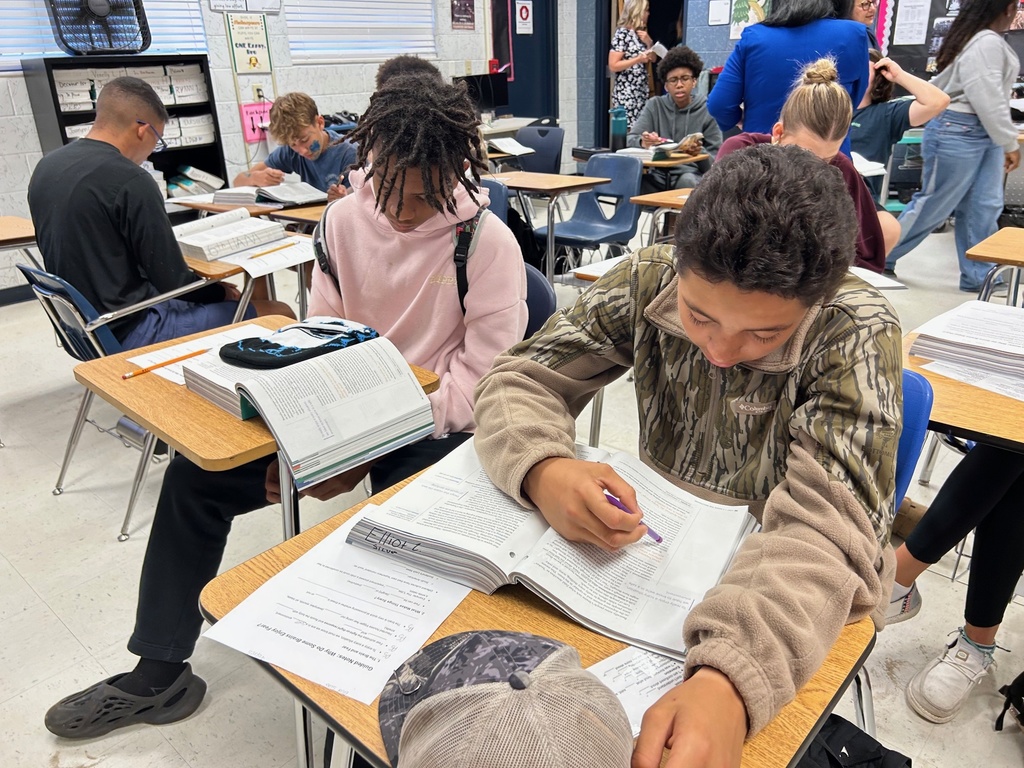 Students in Ms. Crews and Ms. DuPont’s English classes dived deep into text analysis as they evaluated the evidence and reasoning authors use to develop central ideas. Using guided notes and academic discussion stems, students read closely, collaborate with peers, and explain how textual evidence supports their understanding of meaning.