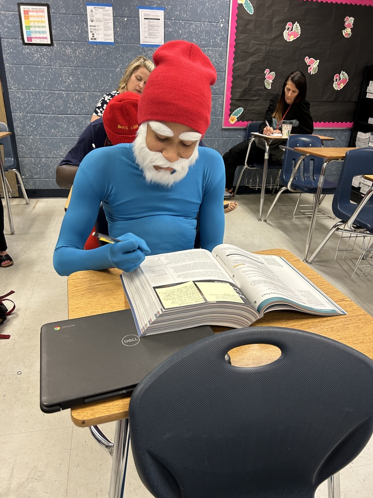 Ms. Aranda's 9th-grade English students
