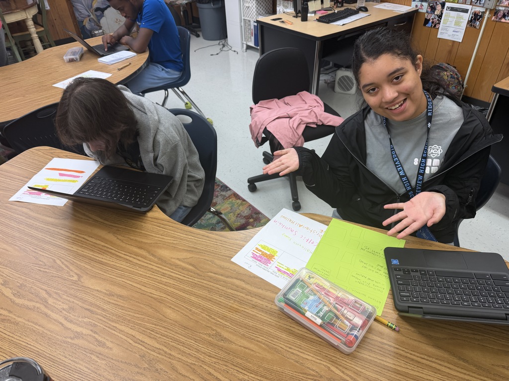 Ms. Weaver’s students took their writing skills to the next level this week by synthesizing information from two different articles into a well-organized paragraph using the 5 Box Essay Writing method.  Students first analyzed and annotated each article, then used three highlight colors to organize their notes into key categories — Ancient Celtic Samhain, Christian All Hallows’ Eve, and Modern-Day Halloween. To bring it all together, they used Canva to draft and design their final writing pieces!