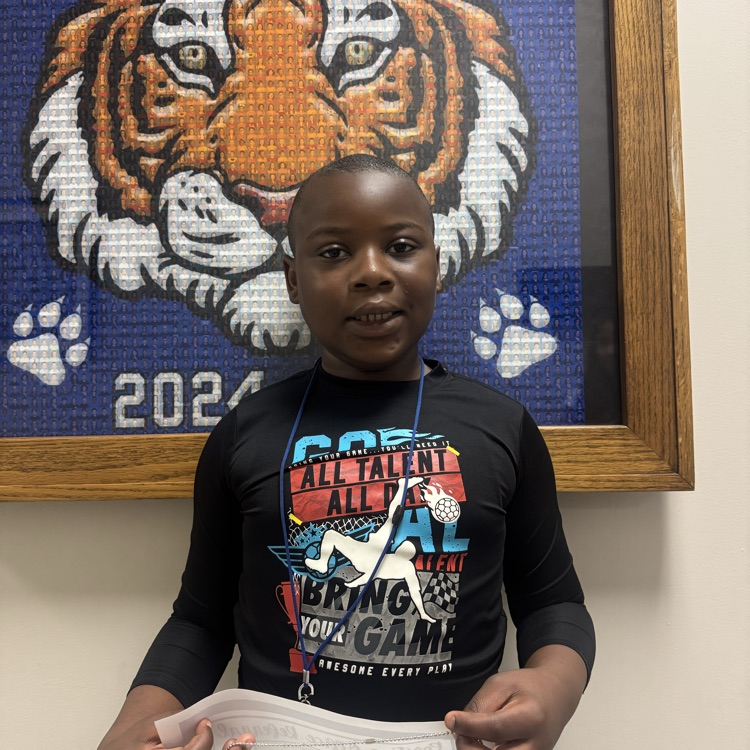 Showing that Tiger Pride in action! 🐯 So proud of Jeffrey for his hard work and kindness!