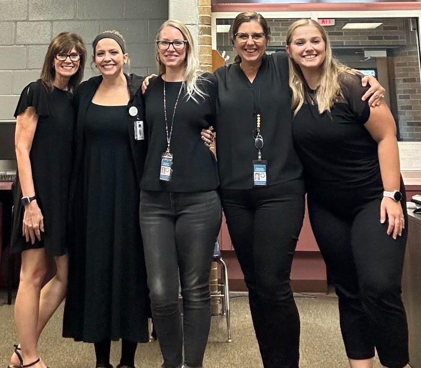 Our team’s been harboring a top-secret mission all week, but it looks like our sharp-eyed Manatees might be onto us! We've been strutting around in new styles each day for a spirit week extravaganza! 💙🥸💛