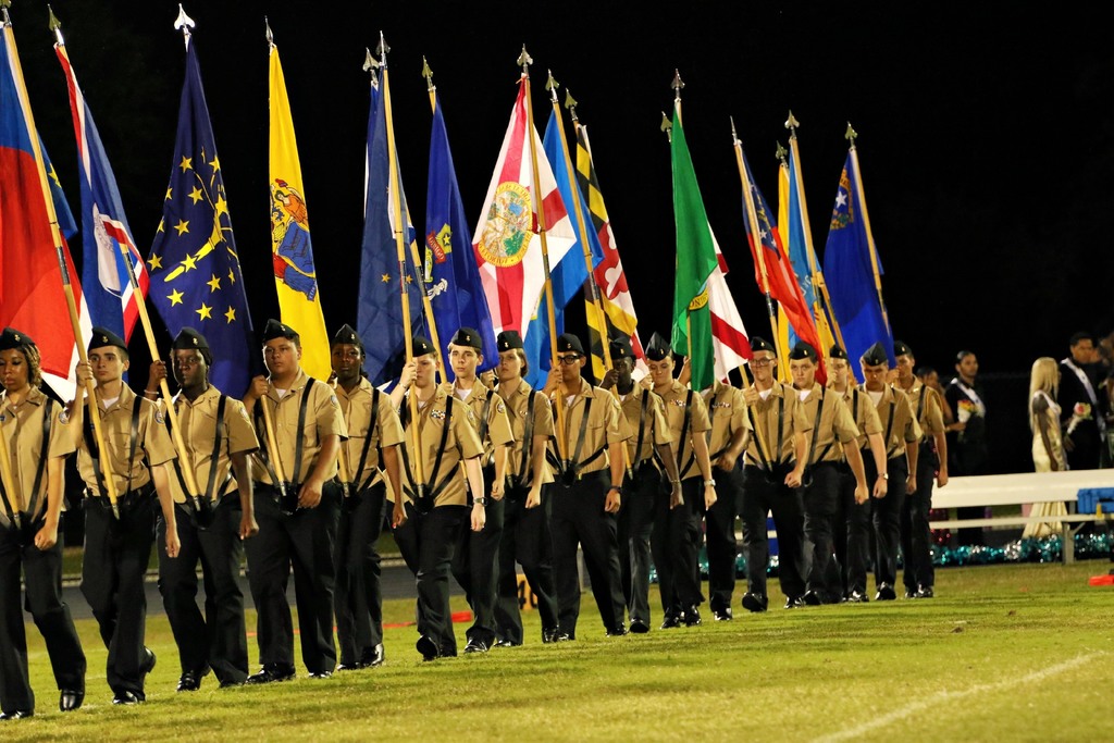We are deeply grateful to Leonard's Photography for their role in preserving the memories of our NJROTC's outstanding performance at Homecoming. Their photos of the NJROTC presenting Flags and Swords to honor our Homecoming Court are a testament to their dedication.  #PanthersRISE
