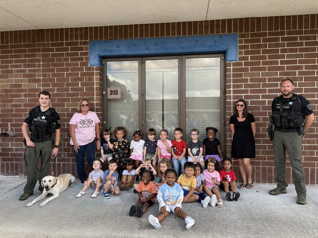 Last week, our Little Paws students celebrated Community Helper’s Week with a special visit from Deputies Lowery and Taliaferro and their amazing K-9 partners, Icarus and Dante! Our littles, along with our Level 4 Early Childhood Education students, learned all about how K-9s are trained and the crucial jobs they and their deputy handlers perform each day to keep our community safe. Thank you to our Clay County Sheriff’s Office partners for giving our students such an engaging, hands-on learning experience!
