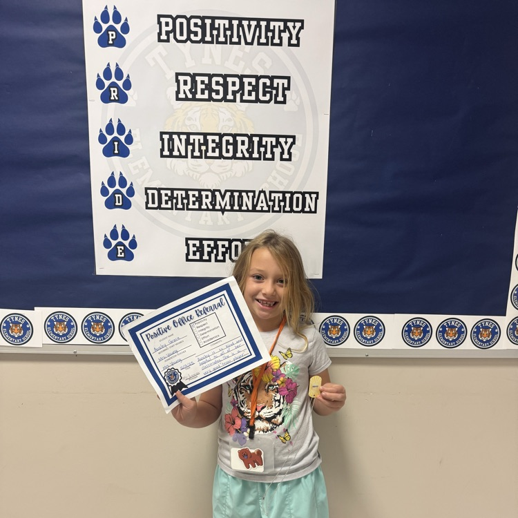 Way to go, Ainsley! Your hard work and positive attitude make our school ROAR with Tiger Pride! 💛🐾