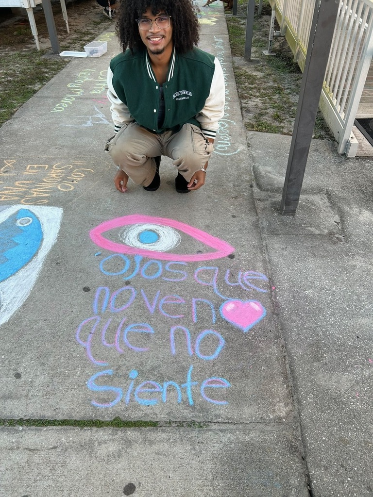 Bringing Language to Life Our IB Spanish B Seniors put their creativity and language skills on full display as they decorated the walkway with vibrant artwork and some of their favorite Spanish idiomatic expressions! This colorful display not only showcases their artistic talents but also celebrates the richness and beauty of the Spanish language. We love seeing our Panthers bring learning to life in such meaningful and expressive ways!