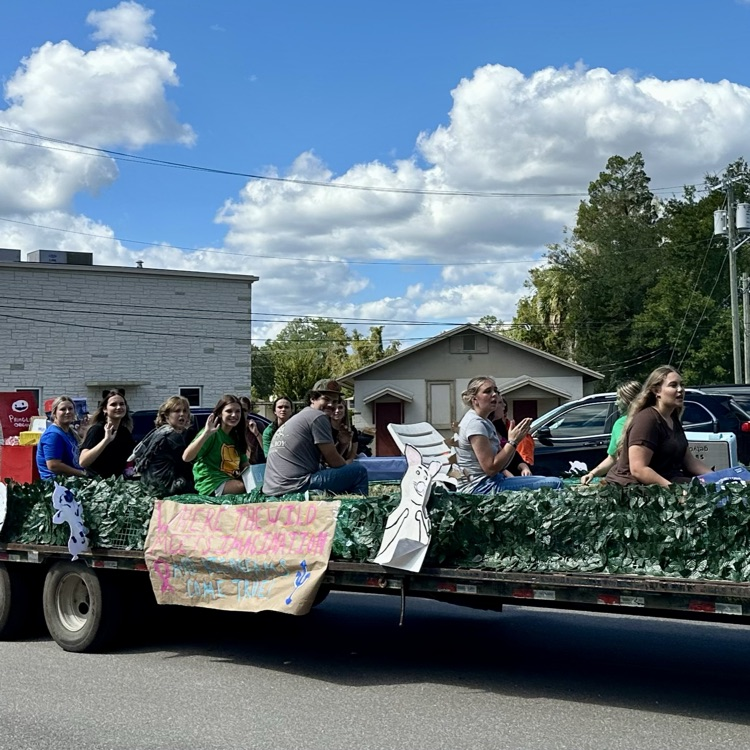 Clay High Homecoming Parade