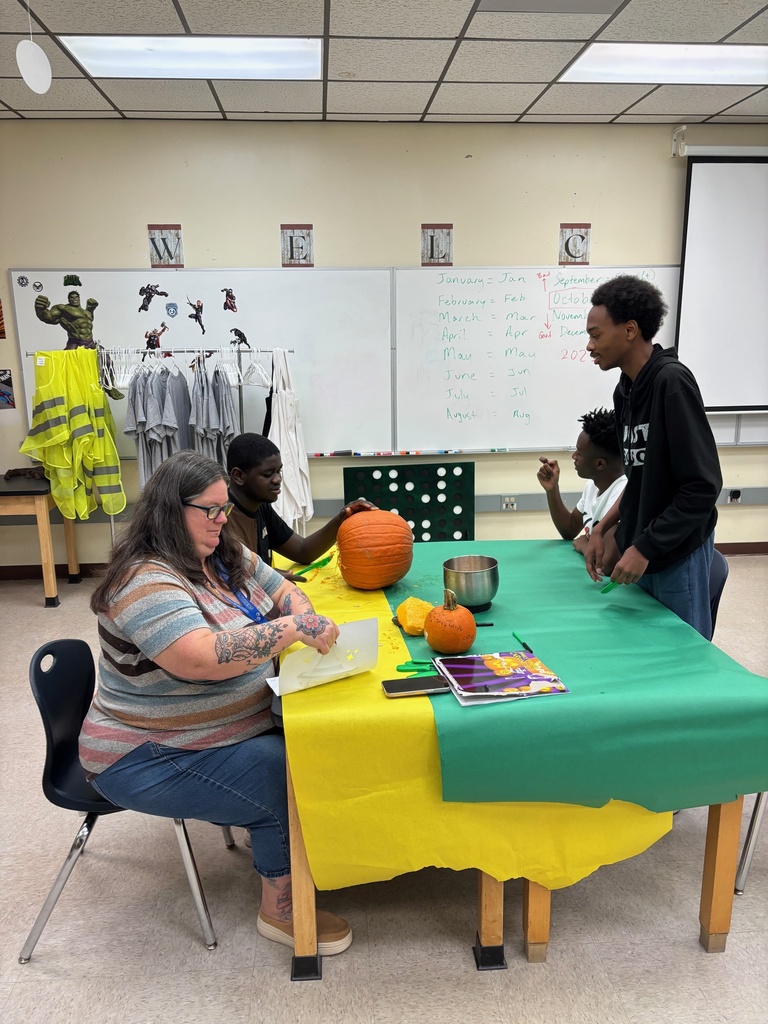 Mr. King’s Career Prep students recently got into the fall spirit by learning how to carve pumpkins with guidance from Mr. King and the instructional assistants. The activity combined hands-on learning with creativity, teamwork, and plenty of smiles, helping students build both fine motor skills and confidence while having fun!