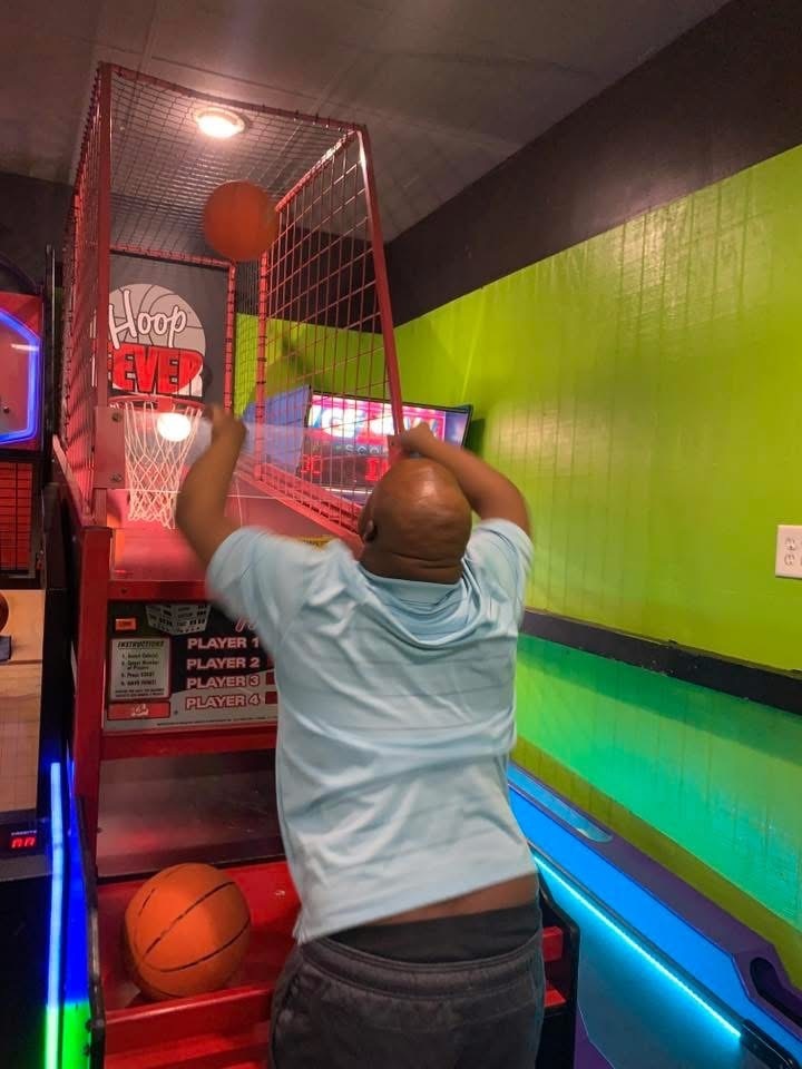 Our General Music students had the incredible opportunity to experience the Jacksonville Symphony last week! Held at the beautiful Jacoby Symphony Hall, the concert introduced students to the power and excitement of live symphonic music through the Symphony’s Preludes program — a lively, interactive performance designed for young audiences.  This 45-minute concert showcased all sections of the orchestra and connected beautifully to what students are learning in the classroom, helping them see (and hear!) how music tells stories, sparks imagination, and brings people together.  A special thank you to Ms. Bice, Ms. Manis, and peer mentor Alicia Quezada for accompanying our students and helping make this memorable musical experience possible!