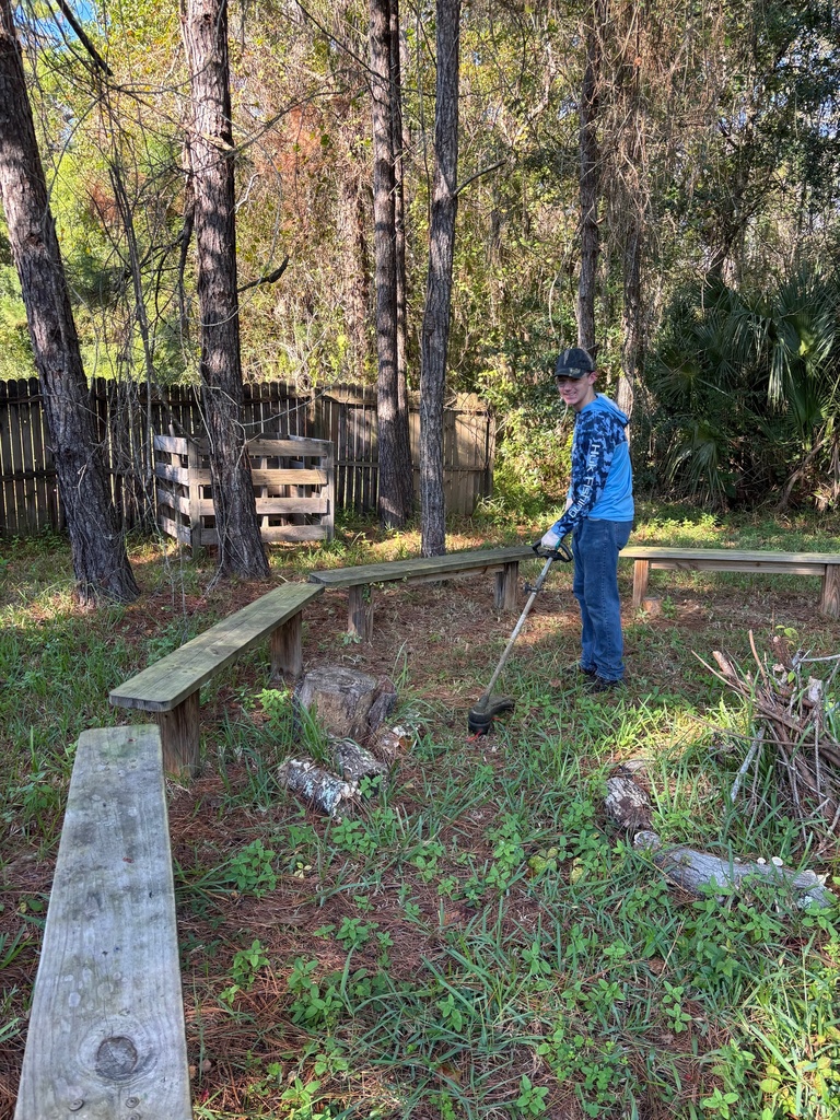 Our dedicated Earth Club members spent two Saturdays—one in September and another in October—volunteering at Crosby Sanctuary. They trimmed plants around the entrance, cleared and maintained trails, cared for native garden plants, and picked up trash from the swamp area. Their ongoing efforts show true Panther pride and a deep commitment to protecting our local environment.