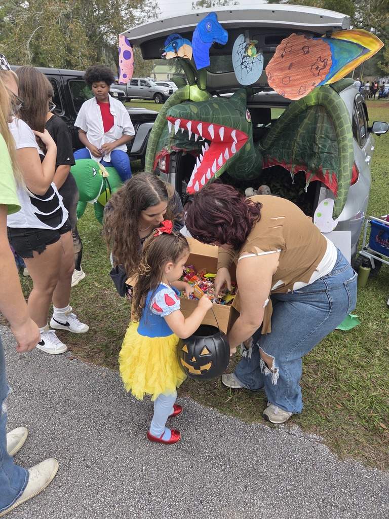 Our amazing Ridgeview students showed up in full force to support Ridgeview Elementary’s “Math Isn’t Scary” Trunk or Treat event! 🧮🍭  Students from various clubs and athletic teams hosted creative trunks filled with treats and Panther spirit, while members of FFEA took it a step further by designing interactive math and literacy games for the elementary students to enjoy. 🎲📚  It was a night full of learning, laughter, and leadership as our Panthers spread joy and showed what it means to give back to our community.