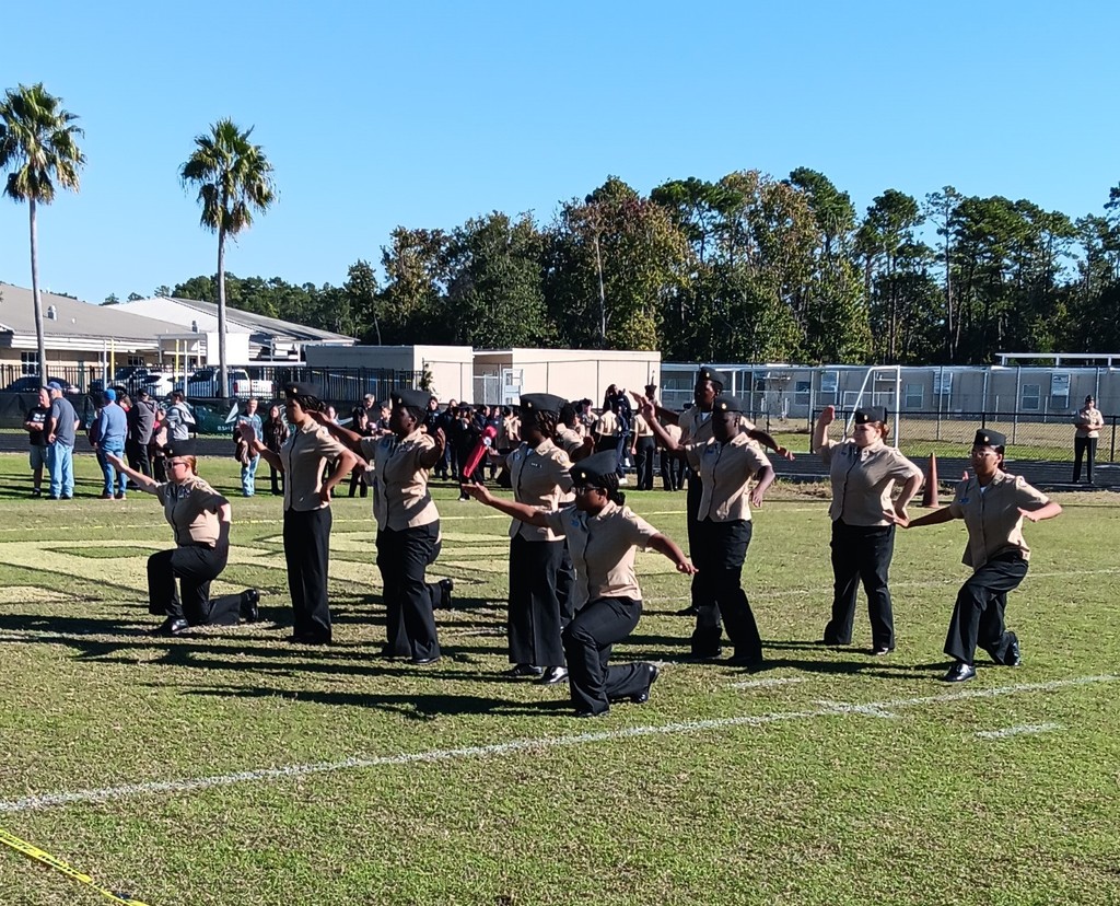 Our NJROTC Drill Team competed in their first meet of the season yesterday at Nease High School! 🫡 The team showcased outstanding discipline, teamwork, and pride while representing Ridgeview with excellence. Here are a few of our favorite moments captured from the day — our cadets continue to make us #PantherProud with their dedication and drive! 💙🤍 A huge thank you to Ms. Sopalski for sharing these incredible images that perfectly capture the spirit of the day! 📸