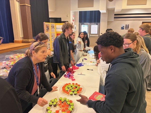 Our incredible Interact Club hosted a Polio Awareness Day event in the cafeteria, spreading knowledge and compassion through interactive activities and hands-on learning! Students had the opportunity to learn about Rotary International’s efforts to End Polio Now through fun crafts and conversations that highlighted the global impact of service. We’re so proud of our Panthers for promoting awareness, engagement, and empathy, showing what it truly means to make a difference!
