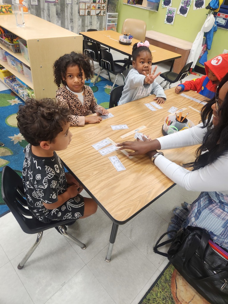 FBLA working with Little Squires