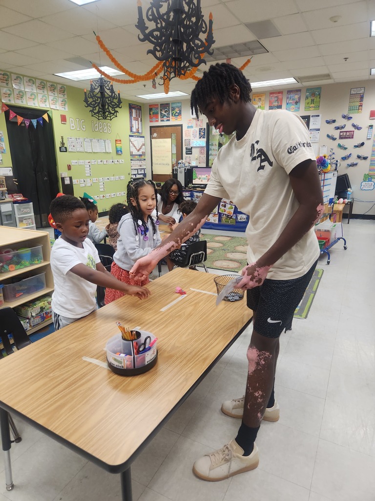 FBLA working with Little Squires