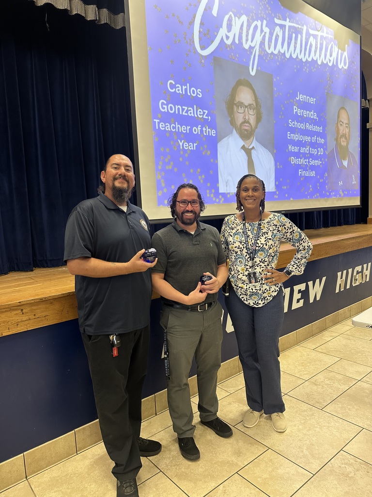 Last week, we proudly celebrated two outstanding members of our Panther Family — Mr. Gonzalez, our Teacher of the Year, and Mr. Pereda, our School-Related Employee of the Year!  Mr. Gonzalez inspires his students each day through engaging lessons, thoughtful discussion, and a genuine passion for learning that motivates everyone around him. Mr. Pereda makes a tremendous impact by supporting our students as they build life and career skills that prepare them for success beyond high school. His patience, dedication, and positivity shine through in everything he does.  We are also thrilled to announce that Mr. Pereda has been named a Top 10 Semifinalist for School-Related Employee of the Year for Clay County Schools, a well-deserved recognition of his outstanding contributions!