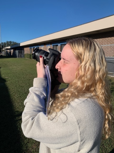 Mr. Nesi’s Photography students took their learning outdoors this week, exploring Ridgeview’s courtyard to practice composition, lighting, and perspective. From experimenting with angles to capturing natural light and shadows, students applied classroom concepts in real-world settings, honing their technical skills while developing their artistic eye. Every camera click was a chance to see the world through a new lens!