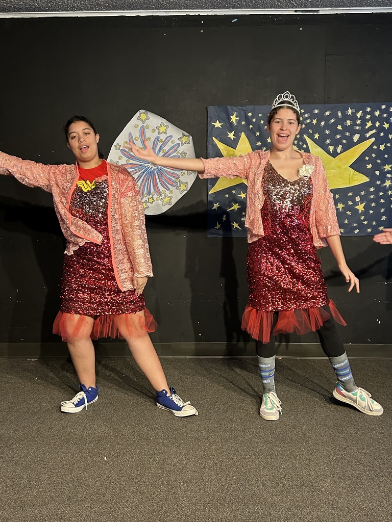 Ms. McDade’s General Theatre students wowed their classmates, teachers, and special guests, Ms. Murphy and Ms. Stoltzfus, with their first official class performance of the year — Lip Syncs! From dramatic flair to comedic timing, students brought creativity, confidence, and big personalities to the stage. It was a fun and engaging showcase of teamwork, expression, and Panther Pride! 