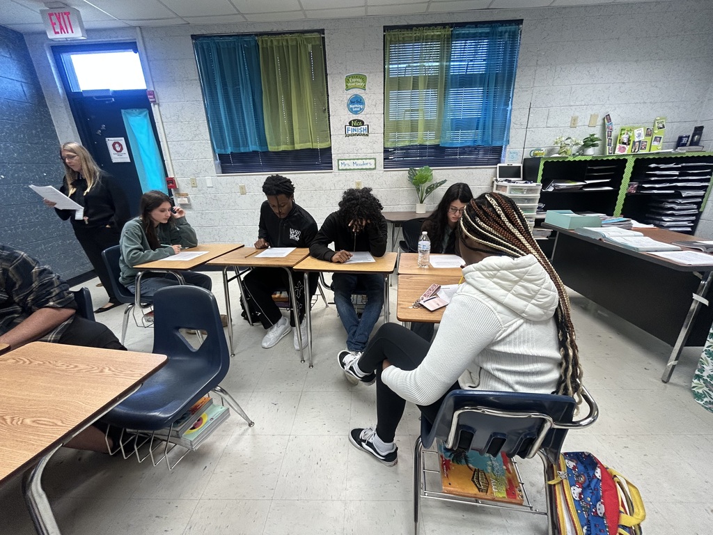 Ms. Meadors’s juniors strengthened their critical reading and argument analysis skills by identifying claims, examining rhetorical appeals, and supporting their interpretations with textual evidence. They practiced distinguishing ethos, pathos, logos, and kairos and analyzing how word choice reveals an author’s purpose. Students then applied these skills as they read Civil Disobedience, using context clues, background information, and guided questioning to deepen their understanding of Thoreau’s complex ideas.