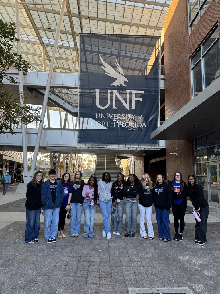 FFEA students attended the Regional FEA Conference at UNF, where they took part in a series of dynamic educational sessions and an engaging panel discussion with district leaders from Clay, Duval, Nassau, and St. Johns counties. It was an inspiring day of learning, leadership, and exploration into the world of education. We're proud of our future educators.