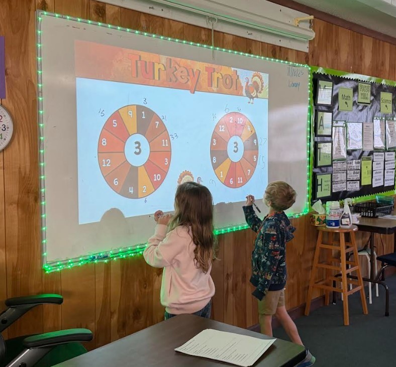 Gobble, gobble—multiplication on the move! 🦃✨ Mrs. Nettle’s class had a blast playing Turkey Trot and racing against the clock! 