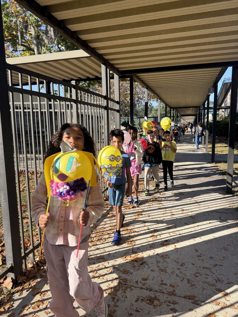 balloons over broadway