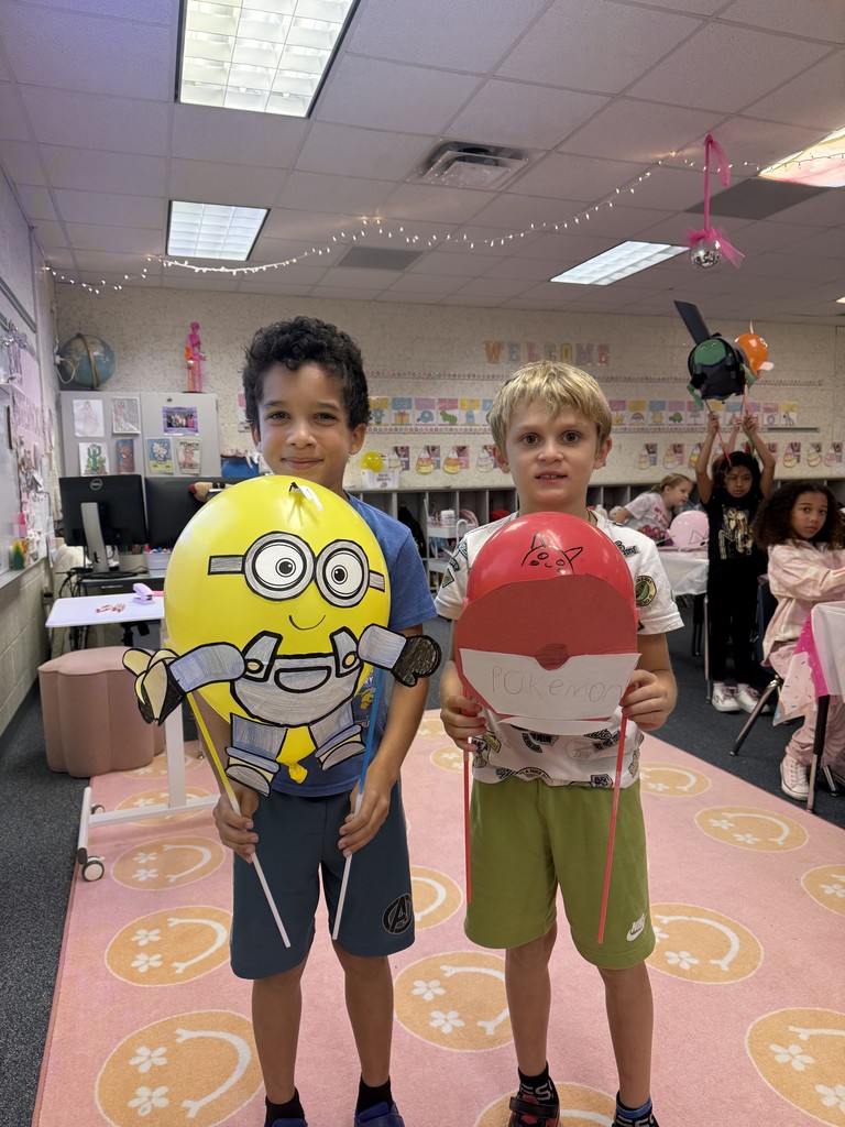 balloons over broadway