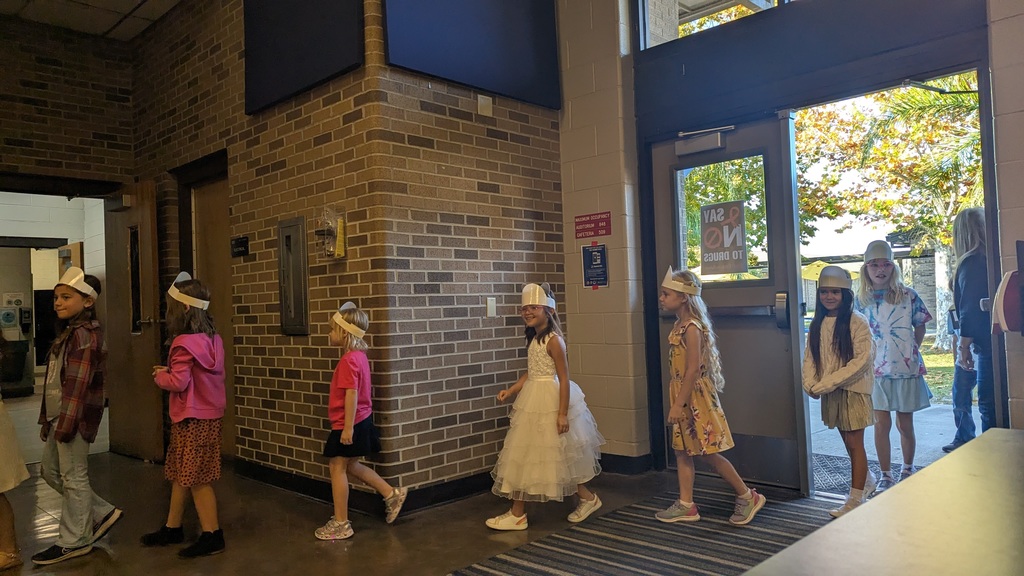 Our 1st graders took the stage this morning for their Thanksgiving play, and they were absolutely adorable! We loved cheering on our little pilgrims as they brought the holiday spirit to life! 🦃✨
