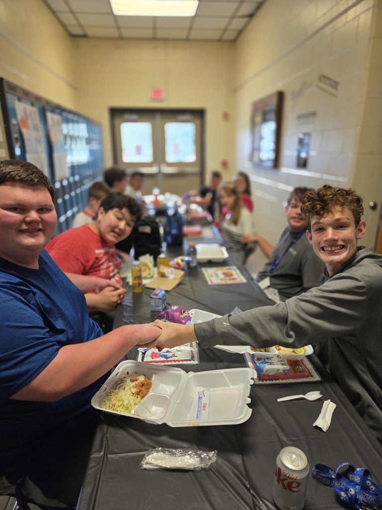 What a joyful celebration on Friday! The Building 6 team gathered to give thanks for all the goodness within their school family. They enjoyed a delicious meal together and were surprised with the ultimate dessert sampler—cookies, pumpkin pie, apple pie, and blueberry cake. Talk about sweet happiness… oh my!
