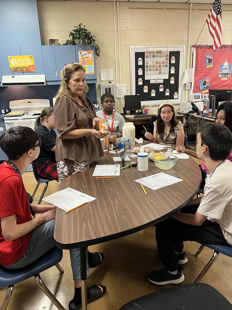 Ms. O’Neal’s Unique Skills class had an awesome week leading up to Thanksgiving! 🥧✨  Students prepared for Pie Day by researching a pumpkin pie recipe and using their math skills to scale it to make four pies. They ordered their ingredients online from Walmart and used a checklist to ensure they had everything they needed.  From measuring to mixing to baking, they followed each step—and absolutely loved the experience!