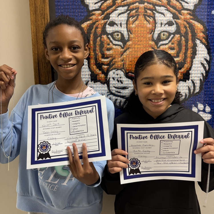 Way to go, Nevaeh and Arantxa! Your hard work and positive attitudes make our school a better place. Keep it up!✨