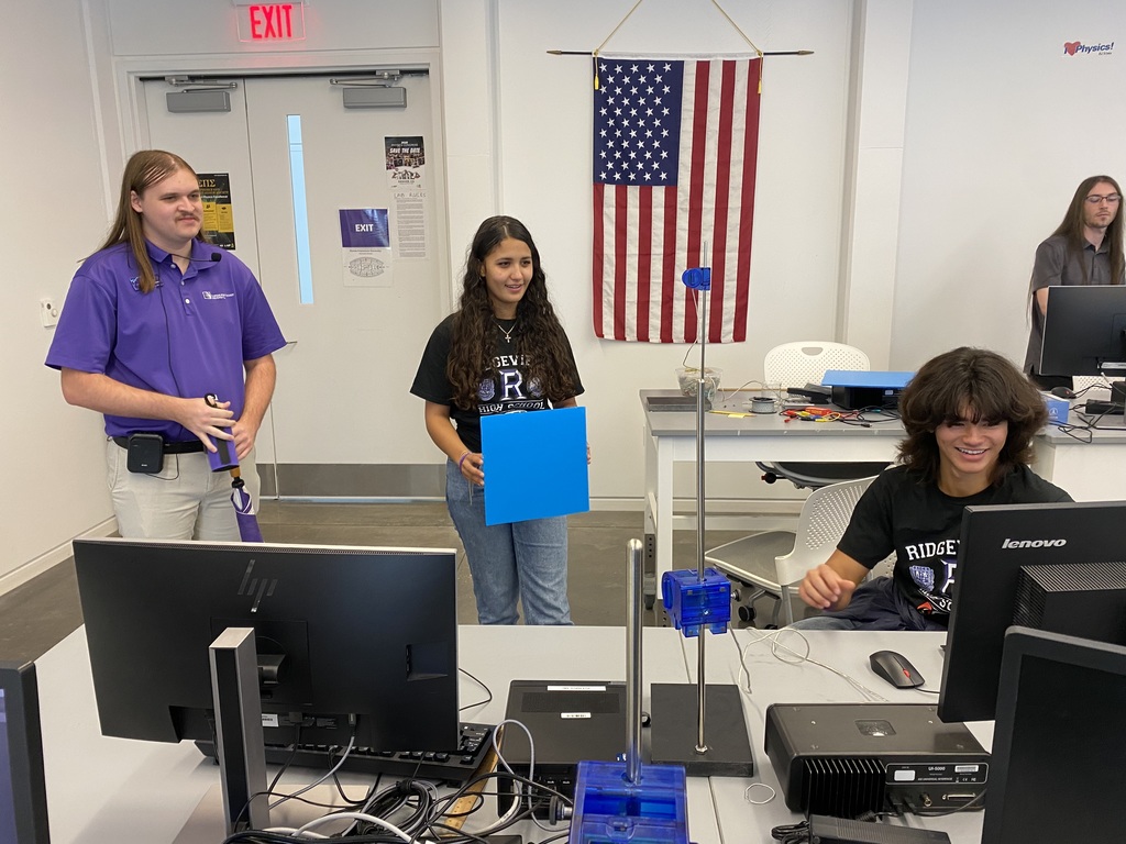 Several of our RHS AICE Cambridge and IB students recently visited Florida Polytechnic University for an exciting STEM Day Tour! Students learned about the university, explored its academic programs, and experienced hands-on STEM learning activities that brought science, technology, engineering, and mathematics to life. This opportunity gave our students a glimpse into future career pathways while reinforcing the innovative, real-world learning that defines their programs. We are proud of our Panthers for representing Ridgeview so well!