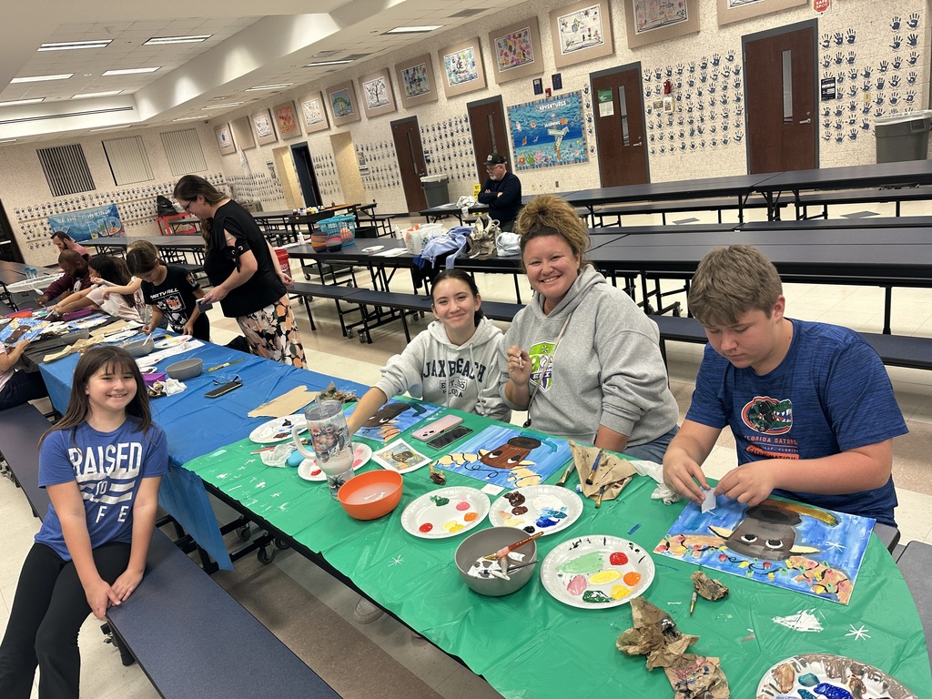 ❤Yippy Skippy Alert!❤ We had an amazing time with Mrs. Pickman and our artists for Family Paint🎨 Night!  Thanks bunches to our SPC families who were able to come support our Art Program !