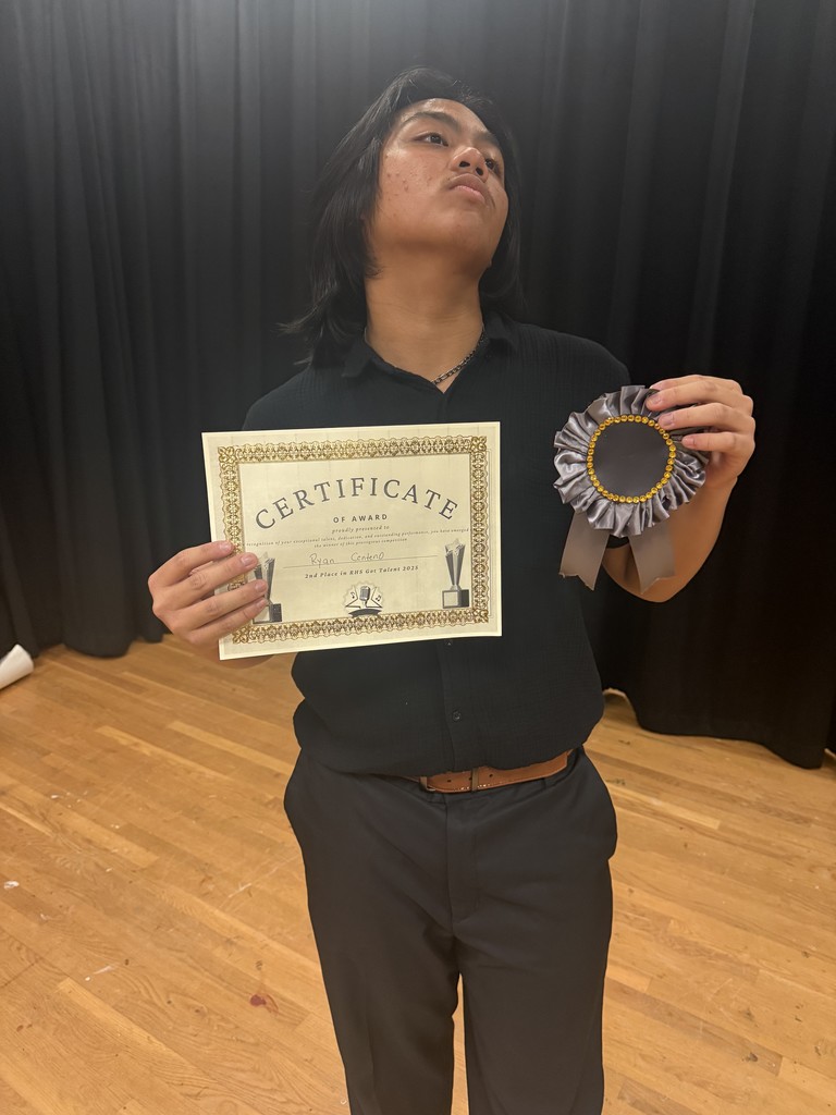 This past Friday night, our Panthers took the stage for the RHS Talent Show hosted by BETA Club, and what an incredible evening it was! From powerful vocals to energetic dance performances, our student performers truly shined and reminded us just how talented our Ridgeview community is. A huge thank you to our amazing BETA Club members and volunteers who worked behind the scenes to make this event such a success—you all knocked it out of the park! 🏆 Talent Show Winners: 🥇 1st Place: Emma Tinsley – Dance performance to “In Case You Don’t Live Forever” by Ben Platt 🥈 2nd Place: Ryan Centeno – Vocal performance of “My Way” by Frank Sinatra 🥉 3rd Place: Robert Petrosky, Stephan Hall & Ryan Centeno – Group performance to “Levitating” by Dua Lipa We are so proud of every student who performed and everyone who helped make the night unforgettable. This is Panther talent at its finest! 💙🐾