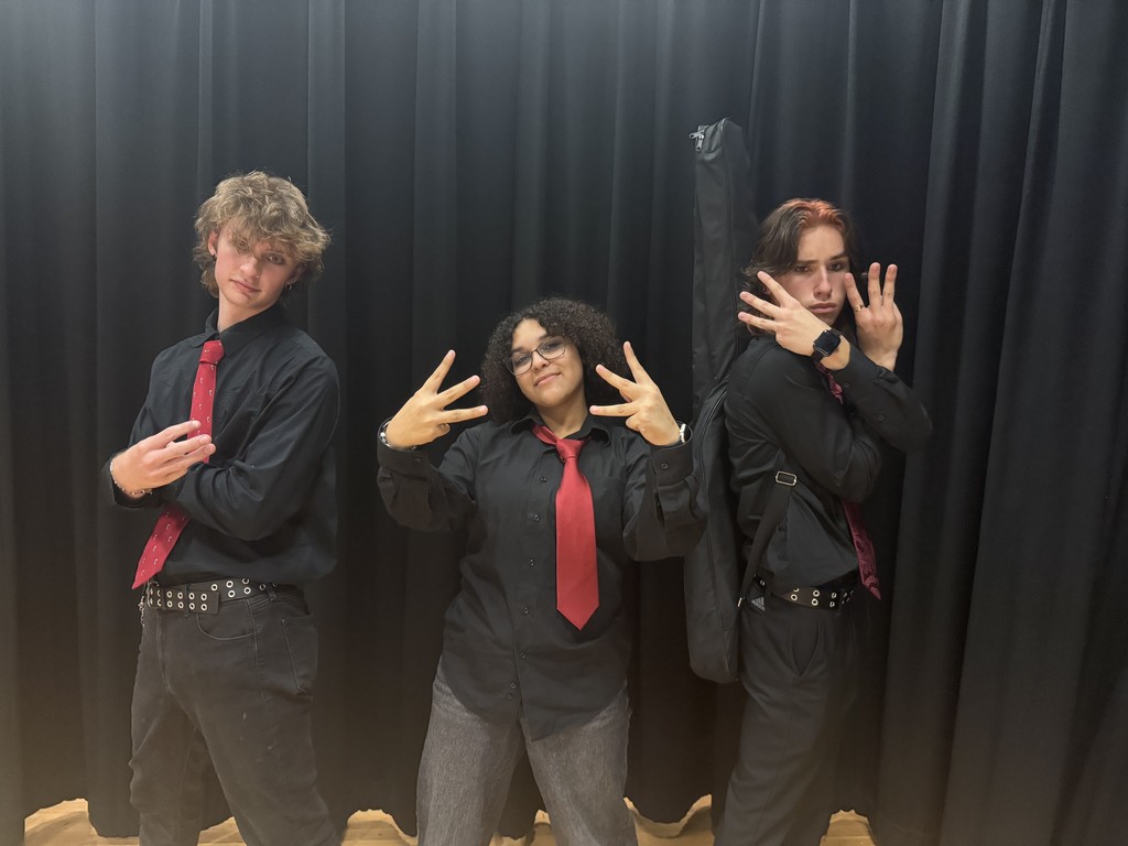 This past Friday night, our Panthers took the stage for the RHS Talent Show hosted by BETA Club, and what an incredible evening it was! From powerful vocals to energetic dance performances, our student performers truly shined and reminded us just how talented our Ridgeview community is. A huge thank you to our amazing BETA Club members and volunteers who worked behind the scenes to make this event such a success—you all knocked it out of the park! 🏆 Talent Show Winners: 🥇 1st Place: Emma Tinsley – Dance performance to “In Case You Don’t Live Forever” by Ben Platt 🥈 2nd Place: Ryan Centeno – Vocal performance of “My Way” by Frank Sinatra 🥉 3rd Place: Robert Petrosky, Stephan Hall & Ryan Centeno – Group performance to “Levitating” by Dua Lipa We are so proud of every student who performed and everyone who helped make the night unforgettable. This is Panther talent at its finest! 💙🐾