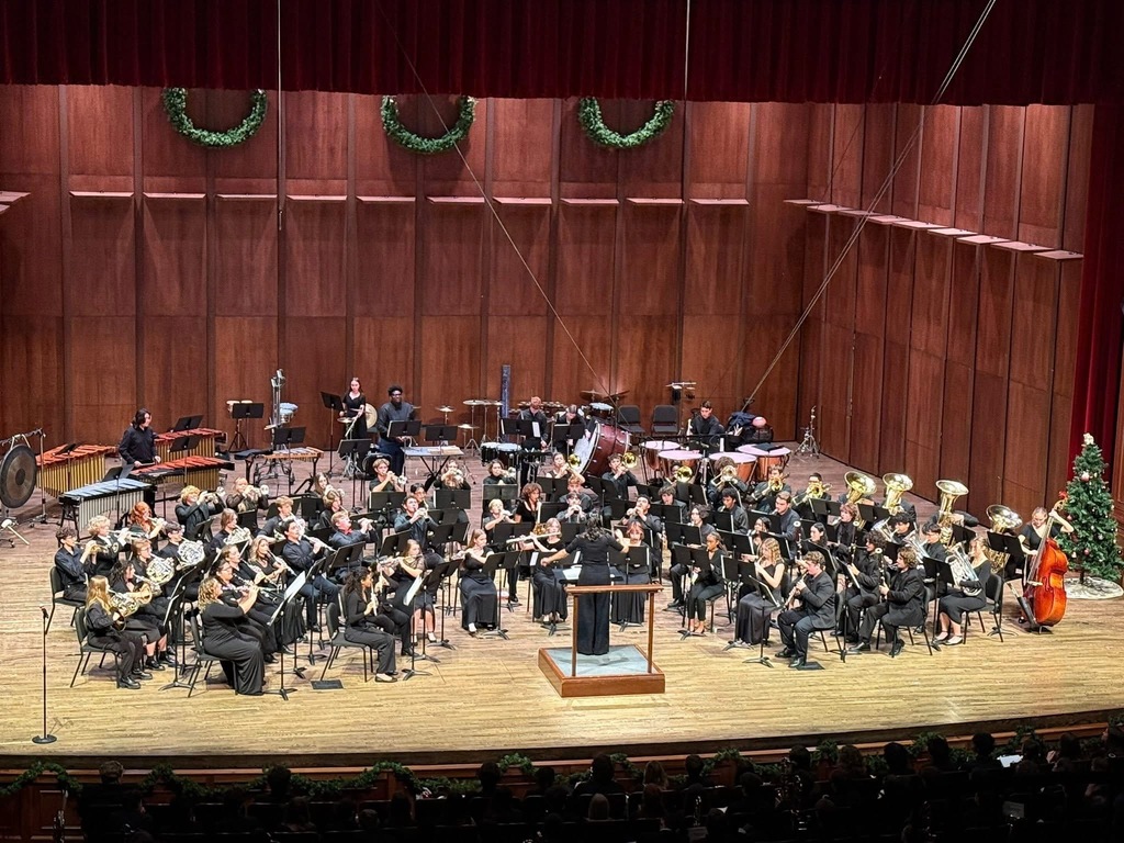 Our Panther band students have been busy shining on some incredible stages this weekend! 🎶🐾 Tristan, Janelle, and Janaya proudly represented Ridgeview at the Tri-State Festival at FSU, while Riley showcased her talent at the Festival of Winds at USF. We are so proud of their dedication, musicianship, and the way they continue to represent our school with excellence and true Panther Pride. Congratulations—you make Ridgeview proud!