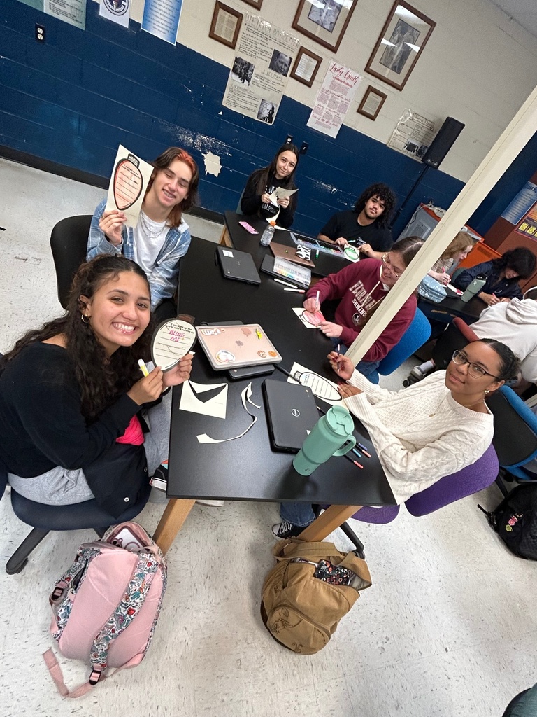 Mr. Ley’s students kicked off class with a meaningful bellringer focused on how they can light up the world with kindness. Each student added their idea to a lightbulb, and together they created a beautiful hallway display that serves as a daily reminder of the power of positive actions. We love seeing character and creativity shine at Ridgeview!