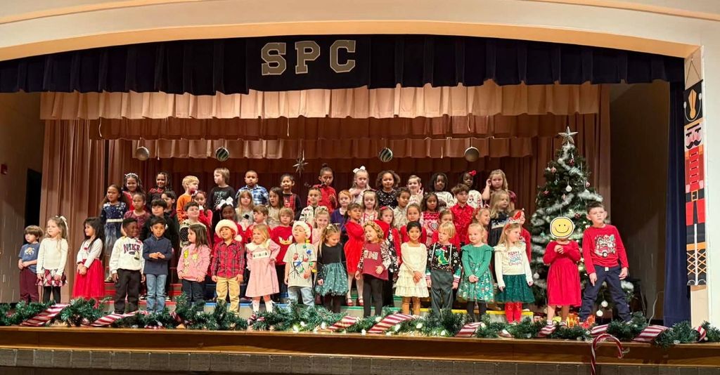 🎶🎄Kindergarten Fun!🎄🎶 Our SPC Kindergarten kidlets did the best job during their holiday concert!