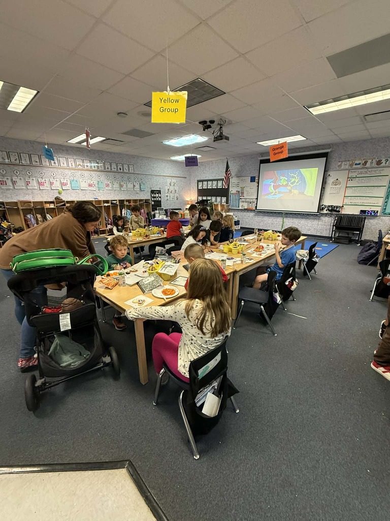🥳First Grade Fun🥳 Such a fun way to celebrate the holidays...with a party!