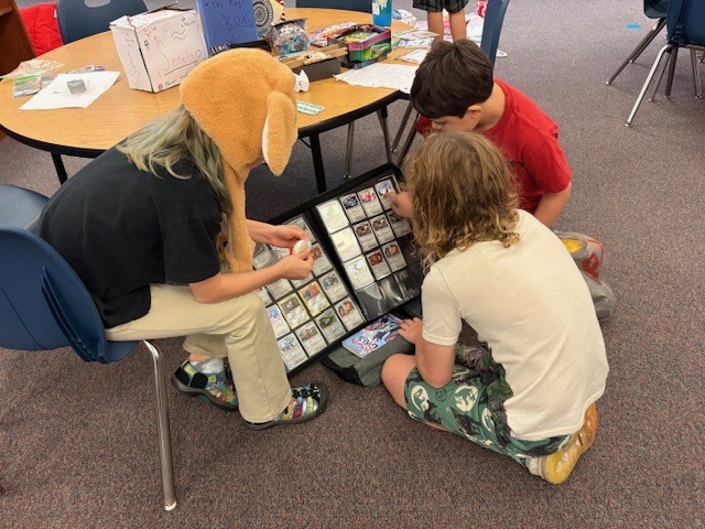 ✨4th-6th grade ES Market Day✨ Mrs. Van De Water's kiddos had the best time during their Market Day creating & selling their goodies!