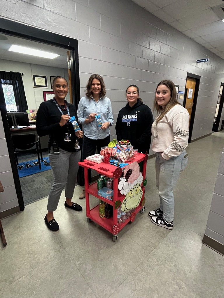 Our FFEA students, under the leadership of their sponsor, Ms. Robinson, spread some holiday cheer across campus before winter break! Faculty and staff were surprised with a treat cart filled with goodies as a heartfelt thank-you for all they do. This thoughtful gesture is a perfect example of student leadership, service, and appreciation in action. We are so proud of our FFEA Panthers for giving back to the people who make Ridgeview such a special place, and grateful to Ms. Robinson for guiding and inspiring these future educators!