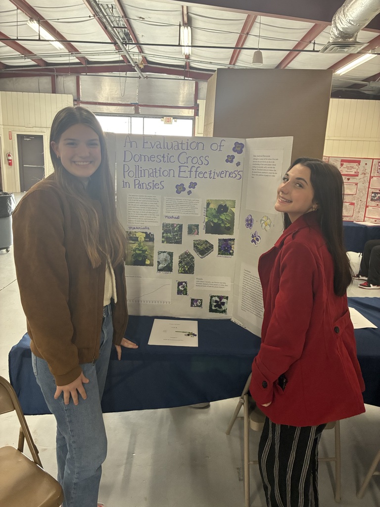 We are incredibly proud of our Ridgeview High School students who competed in the District Science Fair on Tuesday! A total of 43 RHS students, representing 37 unique projects, showcased their curiosity, creativity, and scientific thinking at the regional level. We were excited to see representation from all grade levels and a wide variety of classes, highlighting the depth of learning and innovation happening across our campus. Congratulations to all of our student scientists for their hard work and dedication, and we can’t wait to celebrate your accomplishments at the Science Fair Awards hosted at RHS on Tuesday night.