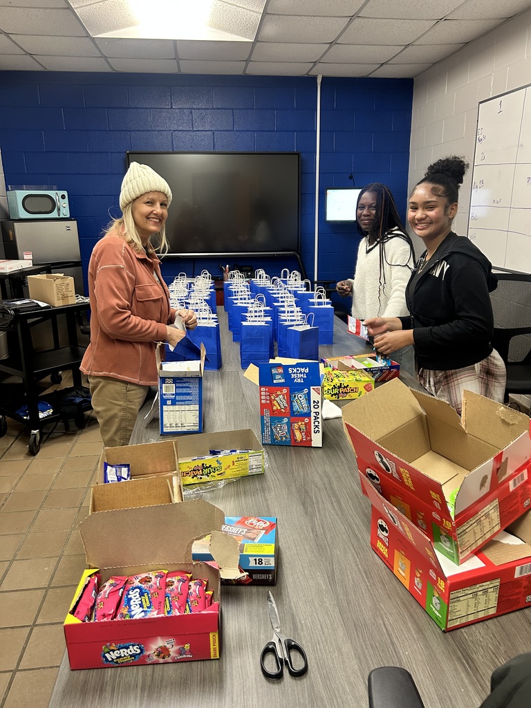 Our PBIS team has created an Amazon Wish List to help support incentives that reinforce our RISE qualities — Responsibility, Integrity, Scholarship, and Excellence — and the positive behaviors we see every day on campus. Pictured below are Ms. Repper, our Dean of Students, and members of our PBIS student committee, already hard at work organizing donated items. These incentives allow us to recognize students who consistently make positive choices and contribute to a positive, respectful school environment. If you are interested in supporting our students, items purchased from this list will be used directly to celebrate and encourage the great things happening across our campus. Thank you for your continued support of Ridgeview High School and our students. 👉 Amazon Wish List: https://www.amazon.com/hz/wishlist/ls/394B2XEYVM3DD?ref_=wl_share